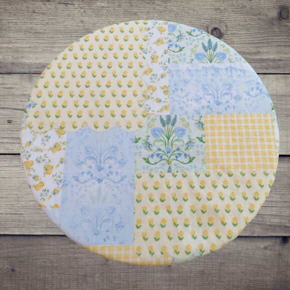 Kitchenaid Bowl Cover Reversible Yellow and Blue Floral with Chickens - Picture 2 of 9